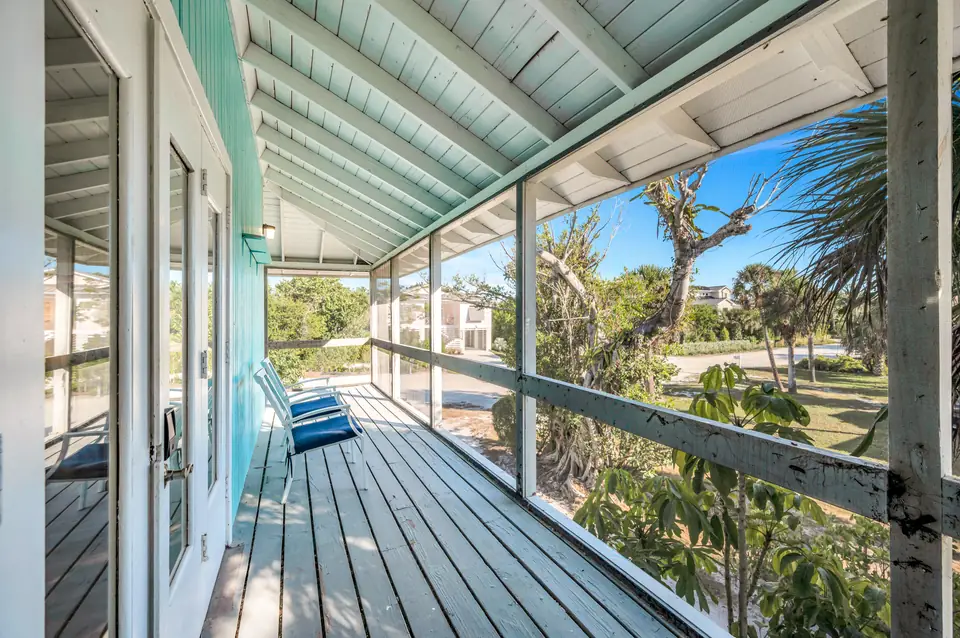 Ocean Breeze — photo 2